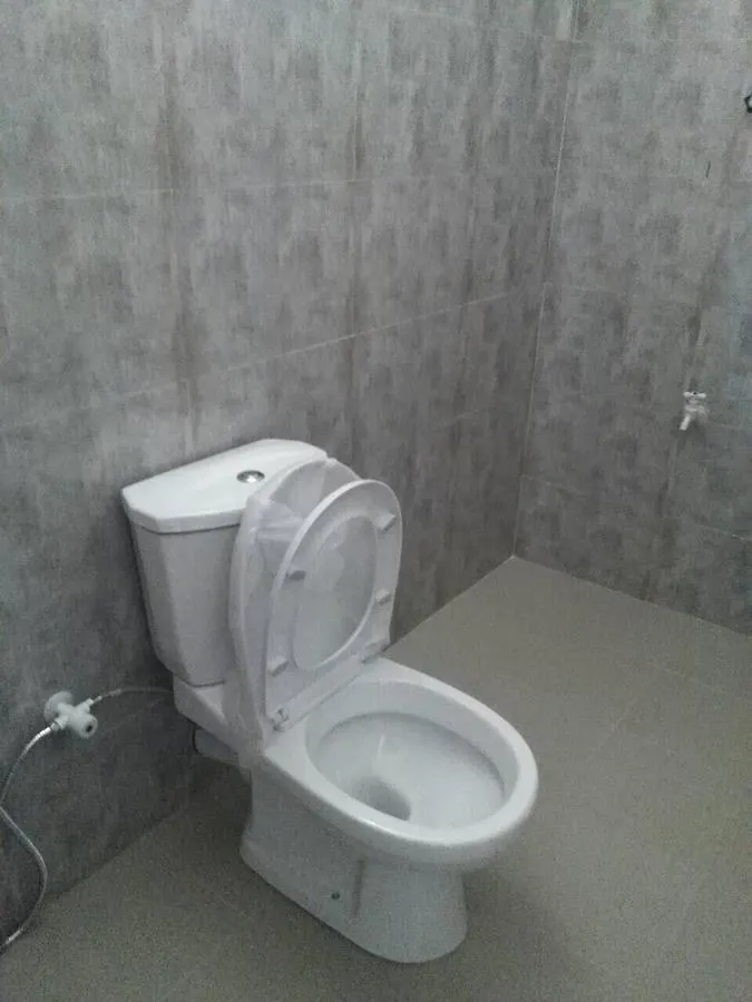 Relax Inn 니곰보